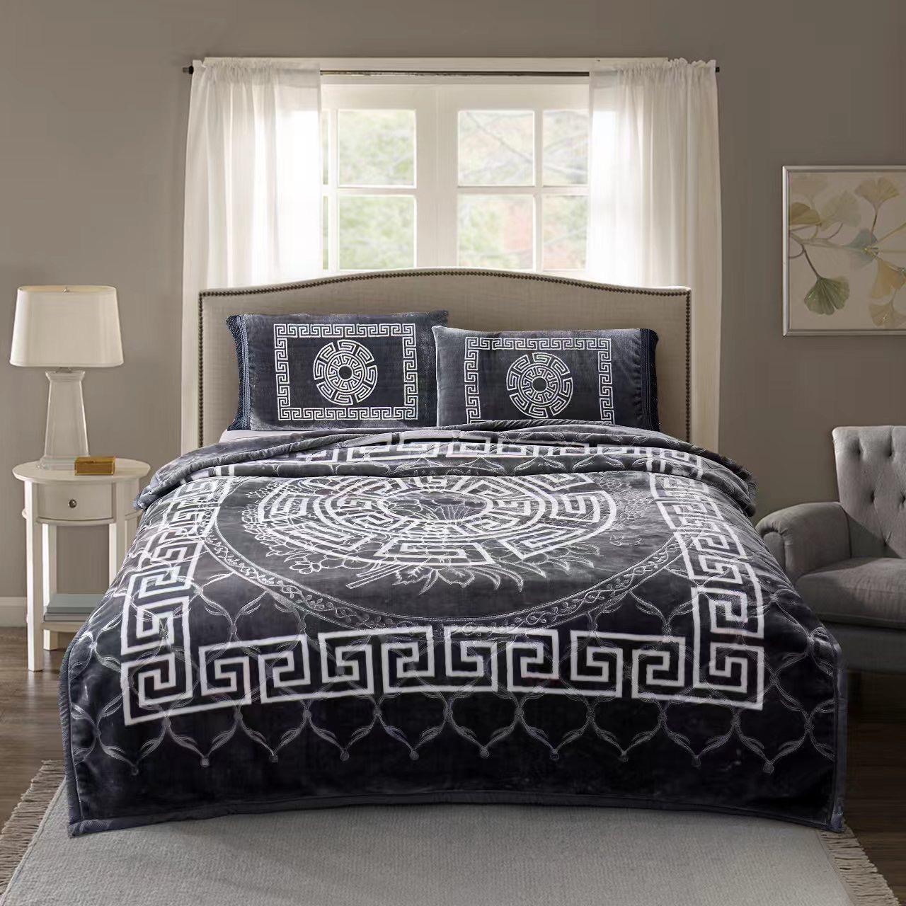Luxury 2 Ply Heavy Blanket Thick Warm Soft Bed throw Double Sided 200 cm x240 cm